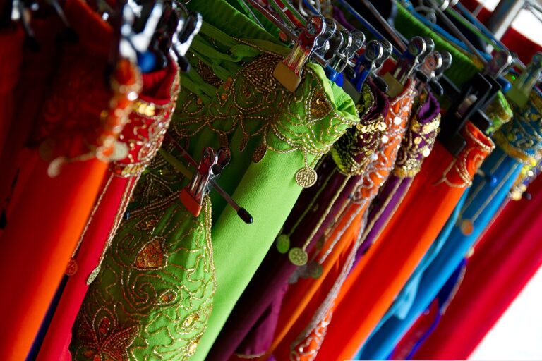 V2 Retail Shares Fall Nearly 20% to a 52-Week Low: What the Q2 Update Said
