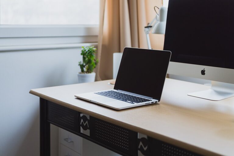 Buy or Wait? Laptop and TV Buying Guide for the 2026 Festive Sales