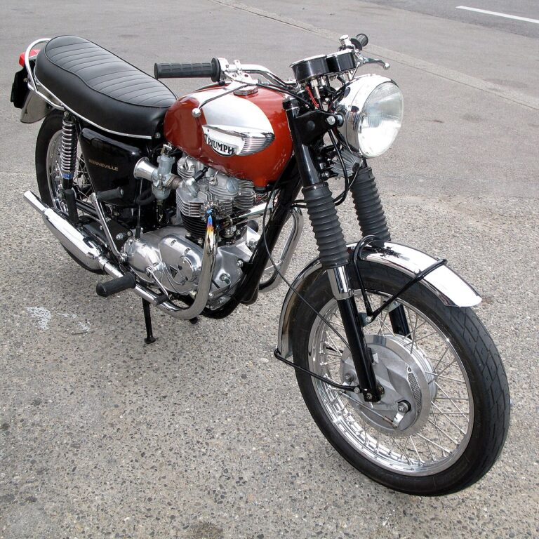 New Bikes Launched This Week: Honda XR300, Triumph Bonneville T40, Aprilia SXR GT